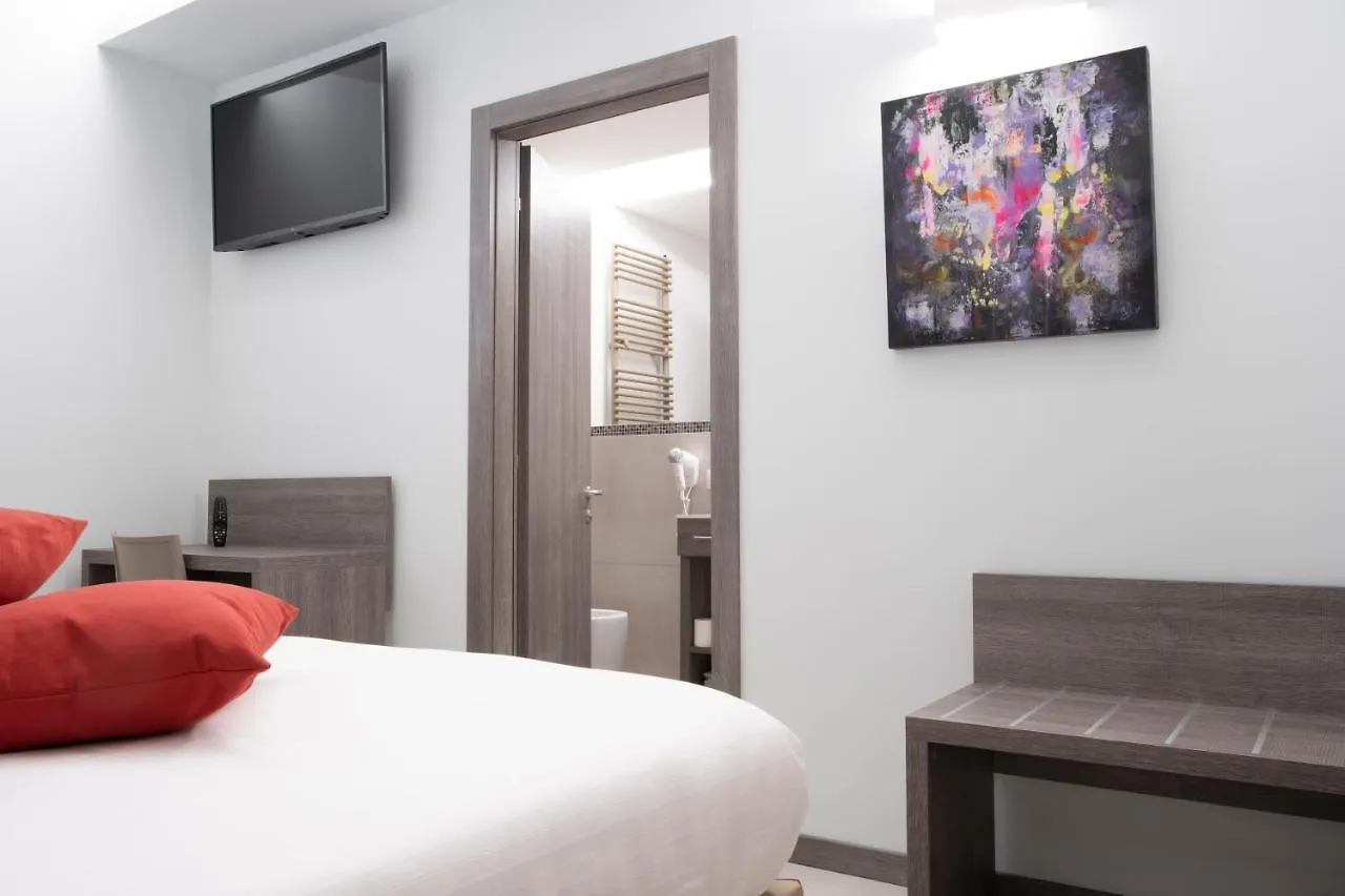 Salus Locazione Turistica Hotel Verona 0*,  Italië